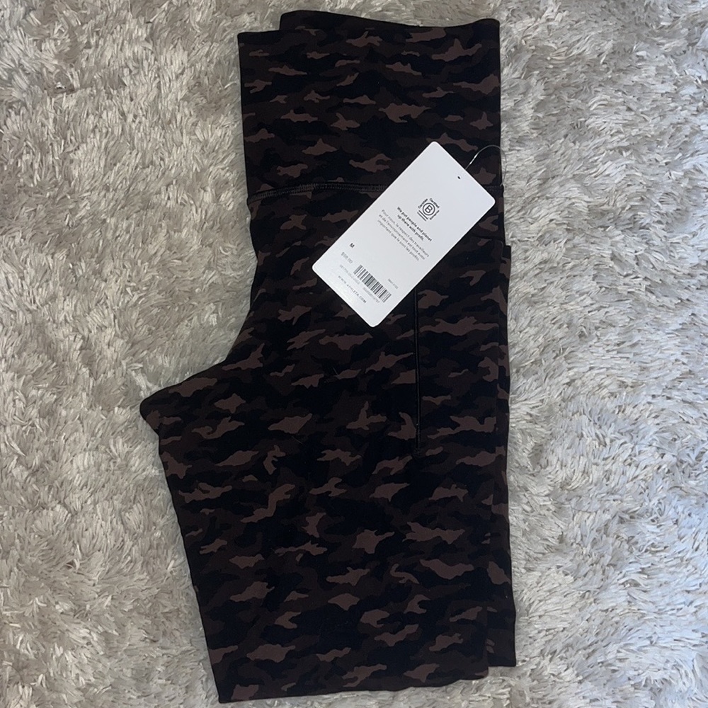 Athleta Cropped Leggings